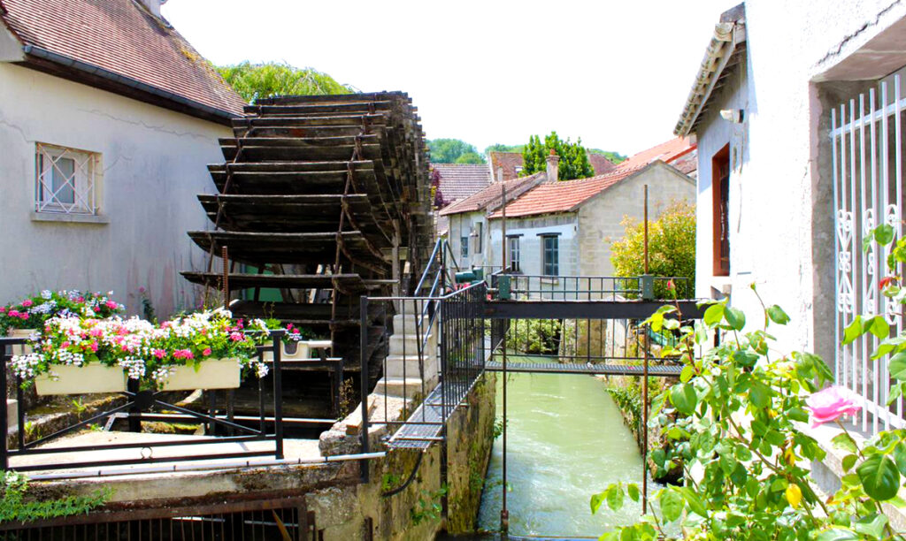 Connaissez-vous ce village pittoresque à 1h de Paris plein de charme bucolique 1