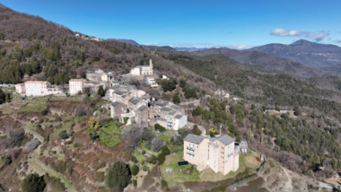 Découvrez ce village corse où les vues sont à couper le souffle