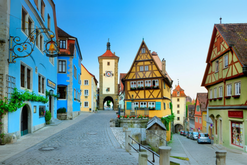 Voyage dans le temps Une plongée magique dans le moyen âge dans ce village