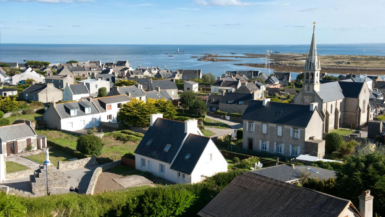 Bretagne Explorez les trésors cachés de cette île au cœur de la mer d'Iroise