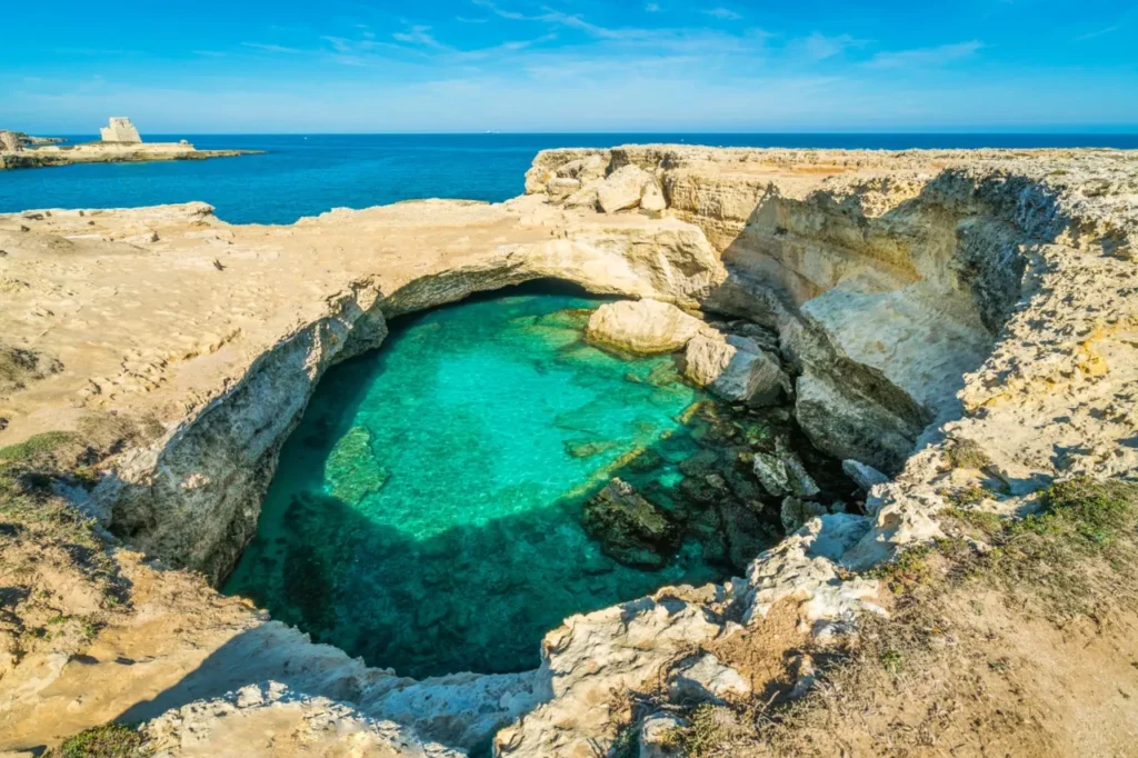 Découverte Cette ville italienne rivalise avec Santorin, mais sans la foule 2