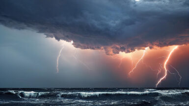 Alertes crues et orages pour mardi 29 avril, 13 départements en vigilance jaune