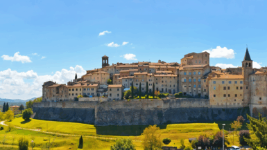 Alternative sereine à Rome Une échappée paisible entre histoire et beauté naturelle en Toscane