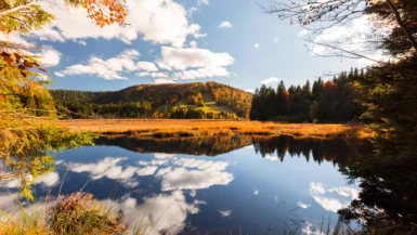 Lac secret Émerveillez-vous devant ce joyau caché en France !