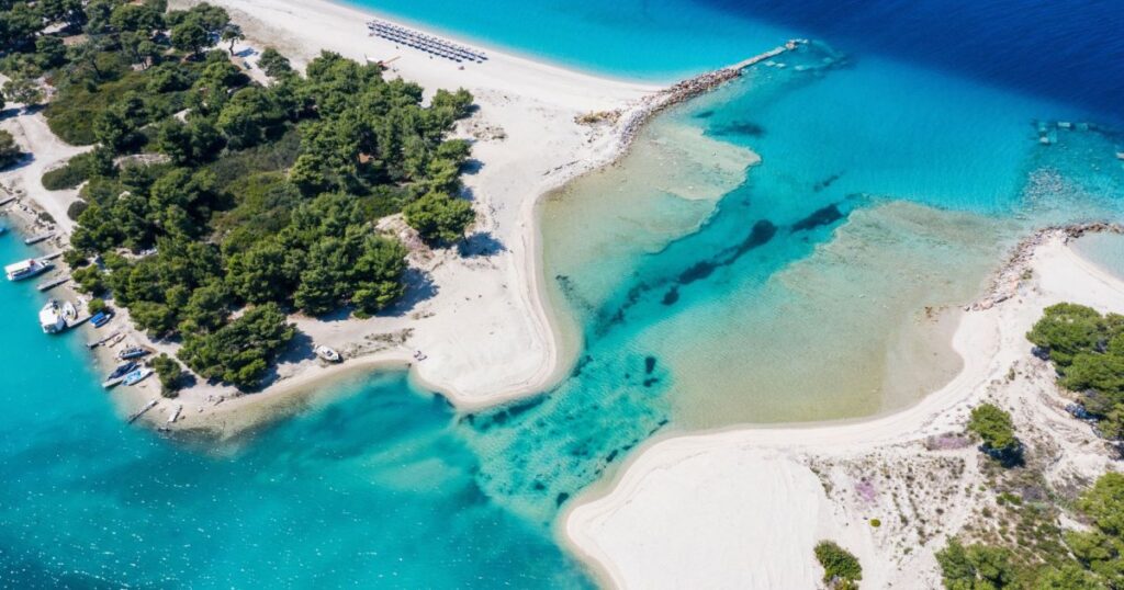 Élue plus belle plage d’Europe 2025, cette lagune méditerranéenne fait sensation 2