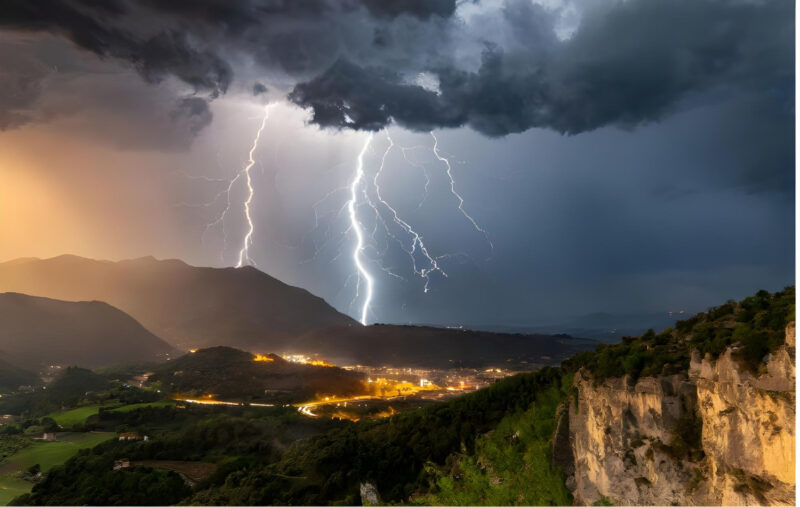 Orages violents Alerte jaune sur plusieurs régions en ce jeudi 8 mai