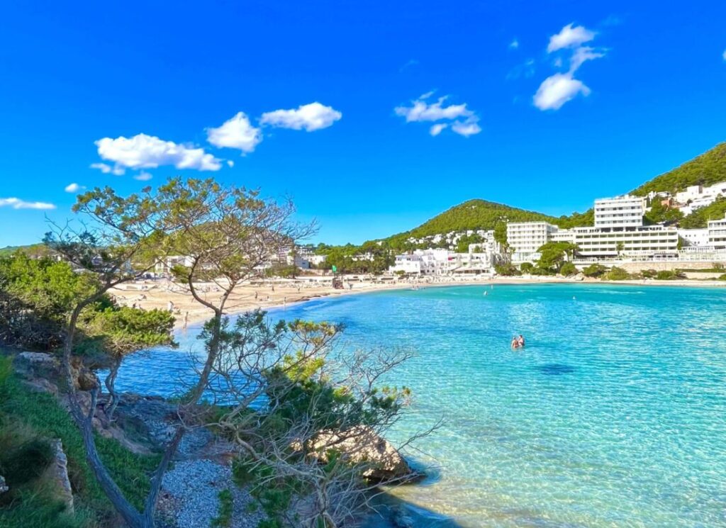 À 15 minutes d’Ibiza, ce village paisible séduit les voyageurs en quête de calme 1