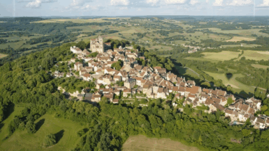 À 3h de Paris, ce coin de paradis au charme provençal est parfait pour se ressourcer