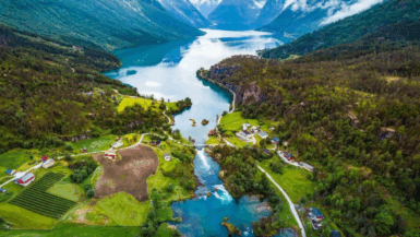 Fjords, cascades et randonnées spectaculaires un road trip inoubliable au cœur de la Norvège