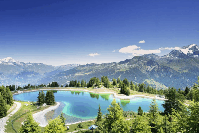 Nature, sport et authenticité la nouvelle star des vacances d’été en France