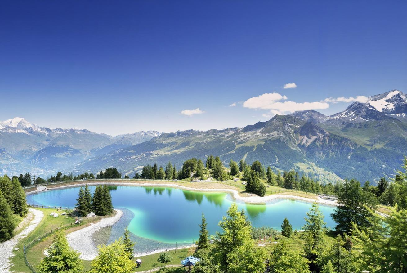 Nature, sport et authenticité la nouvelle star des vacances d’été en France
