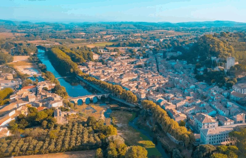 Patrimoine caché ce village près de Montpellier vous émerveillera !