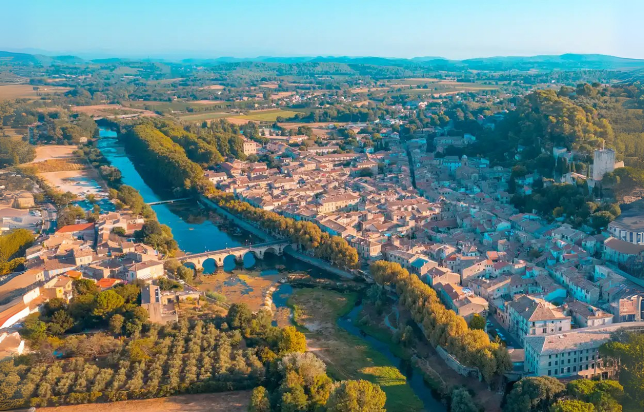 Patrimoine caché ce village près de Montpellier vous émerveillera !