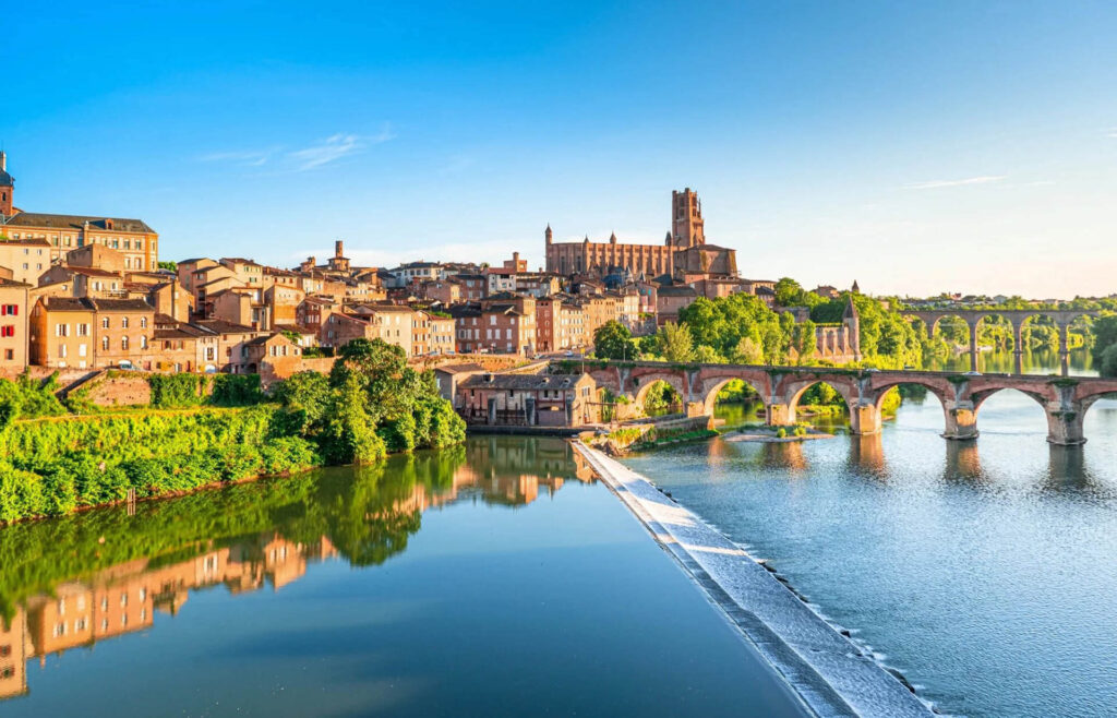 Perché au-dessus des nuages, ce village d’Occitanie semble hors du temps 1