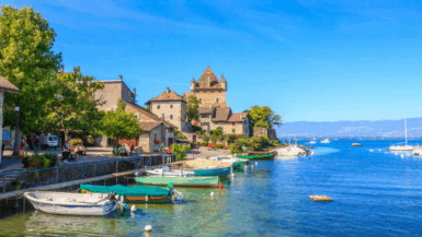 Pourquoi ce village est-il l’un des villages les plus enchanteurs de France