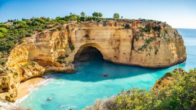 Quels trésors cachés se nichent dans les villages authentiques de l’Algarve