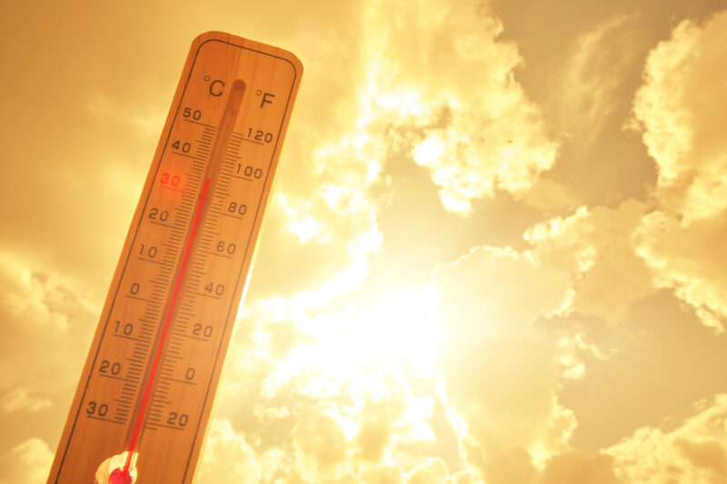 Canicule extrême : Quatre départements en alerte rouge, 55 restent en vigilance orange ce mercredi