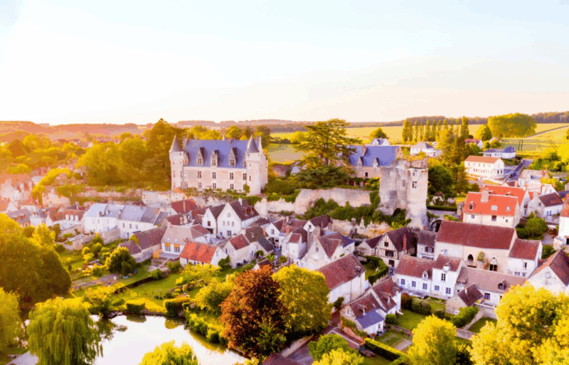 Ce village médiéval classé parmi les plus beaux de France est une escapade idéale pour le week-end