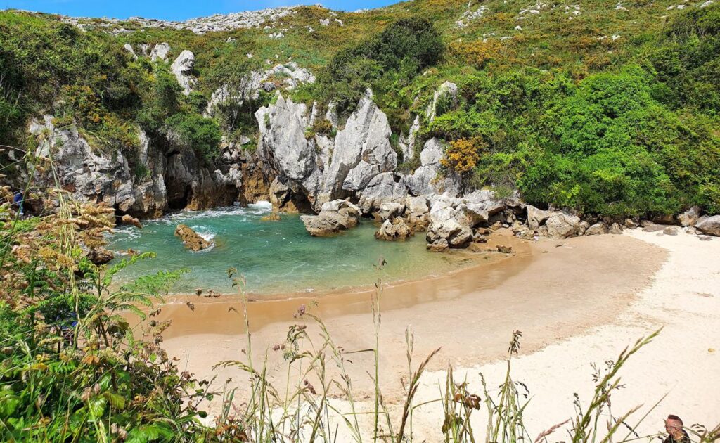 En pleine nature, cette plage sans mer visible est l’un des plus grands secrets du nord de l’Espagne 1