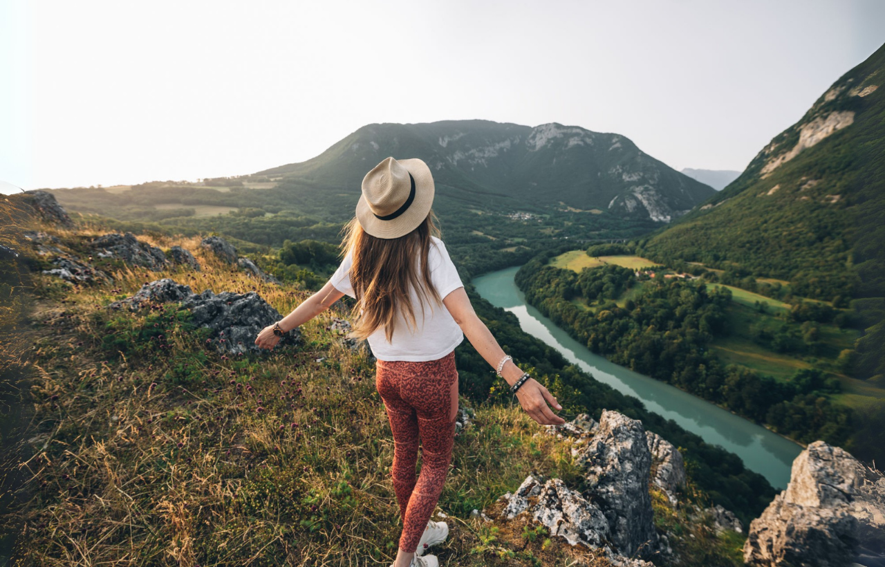 Envie de ralentir cet été Ces villes sereines sont les nouvelles capitales du slow tourisme en 2025