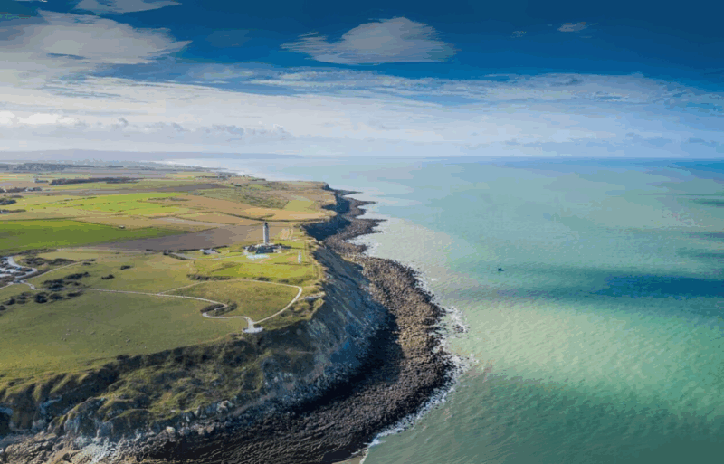 Marre des plages bondées Ce havre de paix vous attend à bras ouverts !