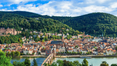 Nichée aux portes de la Forêt-Noire, cette ville allemande offre une escapade hors du temps