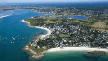 Un coin de Bretagne où histoire, nature et mer s’unissent pour des vacances inoubliables