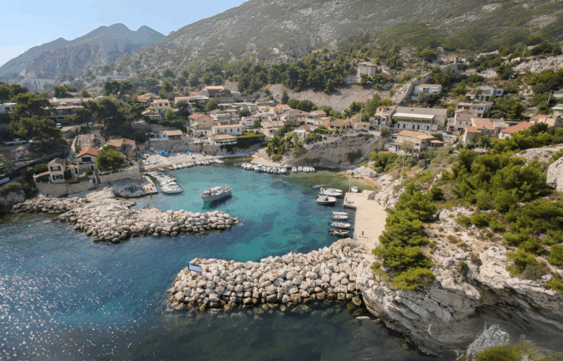 Voici la destination parfaite pour une escapade tranquille entre mer turquoise et nature brute