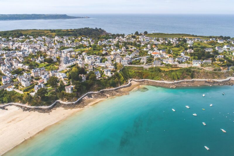 Bretagne : cette destination mêle charme pittoresque et panoramas à couper le souffle