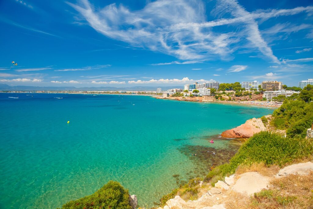 Costa Dorada 6 plages paradisiaques à découvrir au sud de Barcelone cet été 1