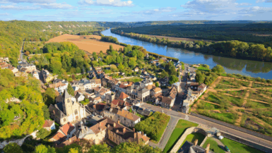 À une heure de Paris, ce village classé parmi les plus beaux de France est parfait pour un week-end