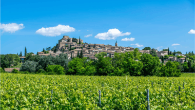 Ce village médiéval secret du sud de la France est idéal pour un week-end ressourçant