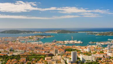 La destination surprise de septembre climat doux, mer turquoise et saveurs provençales