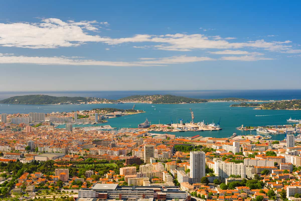 La destination surprise de septembre climat doux, mer turquoise et saveurs provençales
