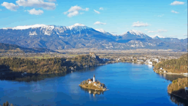 Médiéval, coloré et fascinant la Slovénie comme vous ne l’avez jamais vue !
